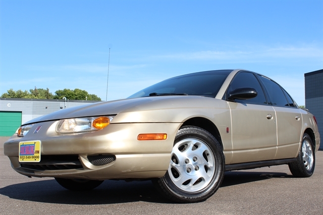 スペース1999 22カラット金メッキ　PRODUCT ENTERPRISE社 Stock# 24072 USED 2000 Saturn SL | Minnetonka, MN | 411Carline
