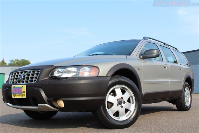 2001 VOLVO V70 XC