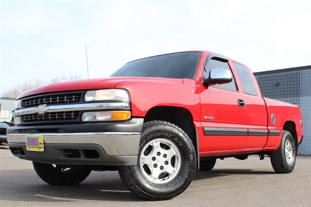 1999 Chevrolet Silverado LS