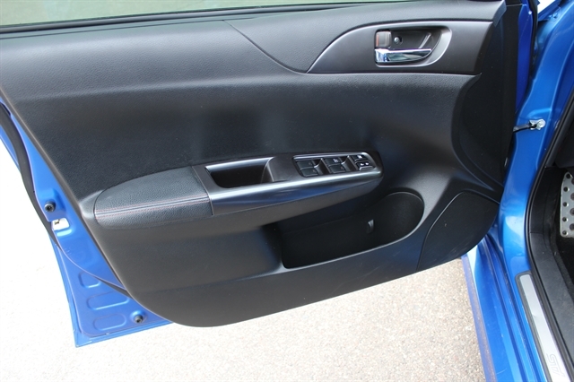 2013 Subaru Impreza WRX STI - Photo 8