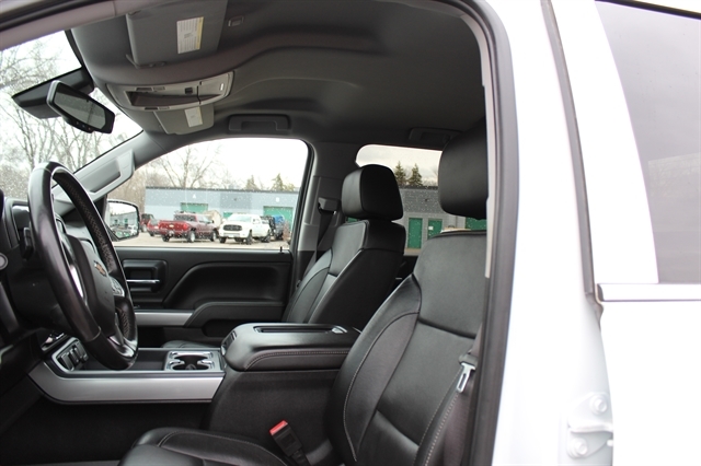 2016 Chevrolet Silverado 1500 LTZ - Photo 11