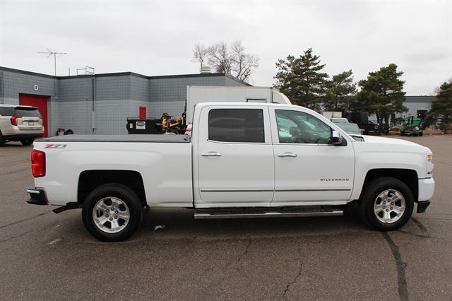 2016 Chevrolet Silverado 1500 LTZ - Photo 40