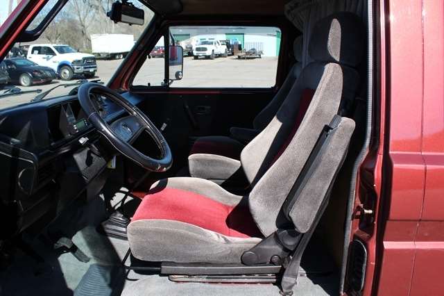 1990 Volkswagen Vanagon - Photo 8