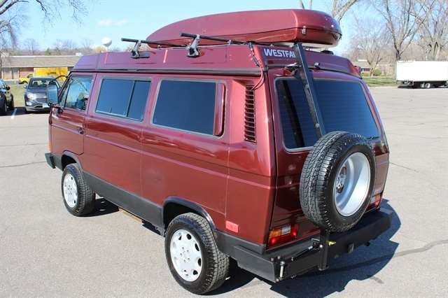 1990 Volkswagen Vanagon - Photo 24