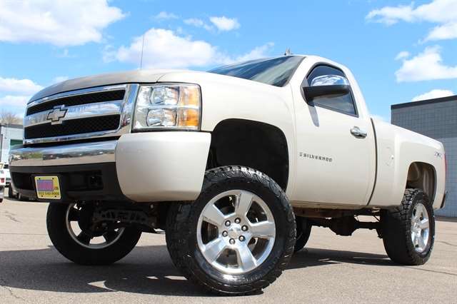2008 Chevrolet Silverado 1500 Work Truck 4X4 Regular Cab SWB's photo