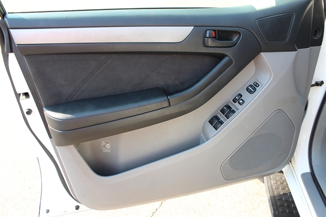 2004 Toyota 4Runner Sport - Photo 7