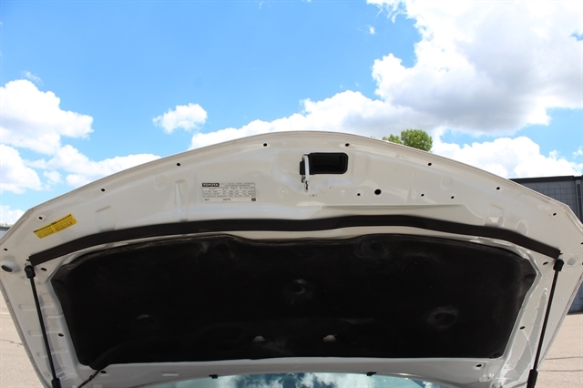 2011 Toyota Camry LE - Photo 39