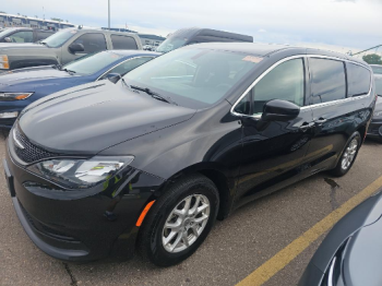 2022 Chrysler Voyager
