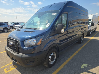 2022 Ford Transit Cargo Van