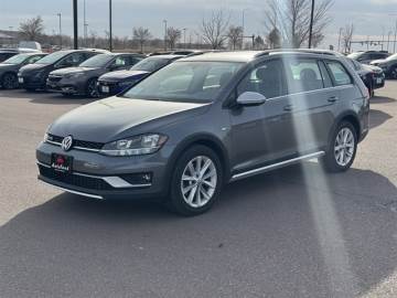 2019 VOLKSWAGEN GOLF