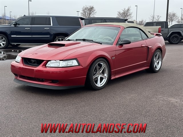 2002 Ford Mustang GT Deluxe
