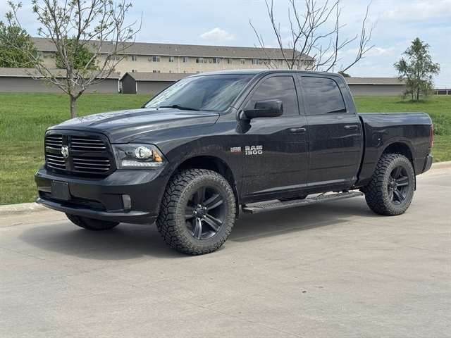 2017 RAM 1500 Sport Crew Cab 4x4 5'7" Box's photo
