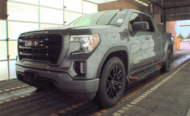 2022 GMC Sierra Elevation 4WD Crew Cab Standard Box's photo