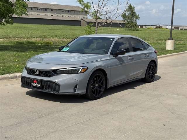 2025 Honda Civic Sport CVT's photo