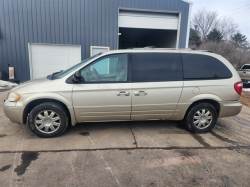 2005 CHRYSLER TOWN & COUNTRY