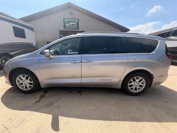 2020 CHRYSLER PACIFICA