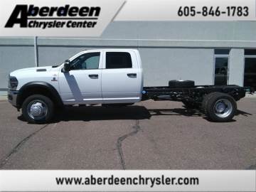 2025 RAM CHASSIS CAB