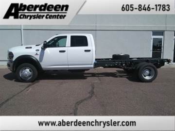 2025 RAM CHASSIS CAB