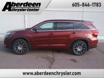 2017 TOYOTA HIGHLANDER