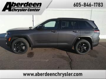 2025 JEEP GRAND CHEROKEE