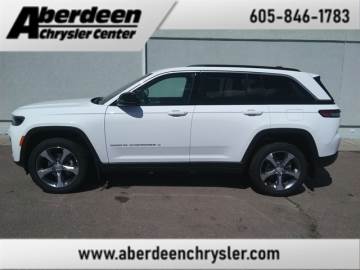2026 JEEP GRAND CHEROKEE