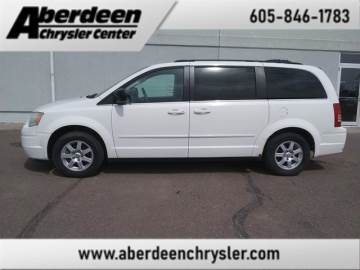 2010 CHRYSLER TOWN & COUNTRY
