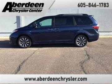 2020 TOYOTA SIENNA