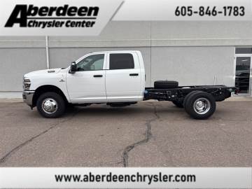 2027 RAM 3500