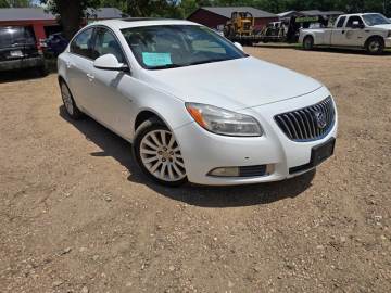 2011 BUICK REGAL