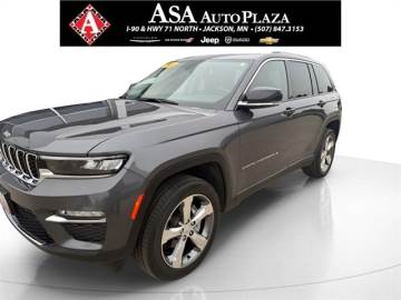 2022 JEEP GRAND CHEROKEE