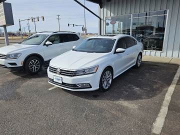 2018 VOLKSWAGEN PASSAT
