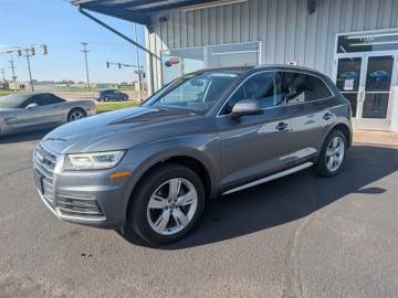 2019 AUDI Q5