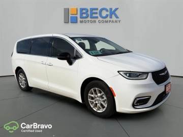 2024 CHRYSLER PACIFICA
