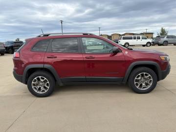 2020 JEEP CHEROKEE