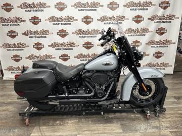 2024 HARLEY DAVIDSON FLH