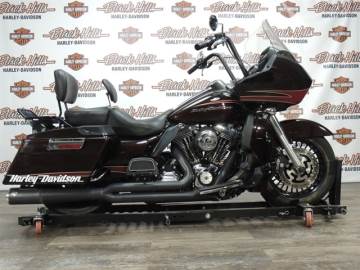 2011 HARLEY-DAVIDSON® FLTRU