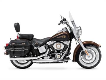 2013 HARLEY-DAVIDSON® FLSTC