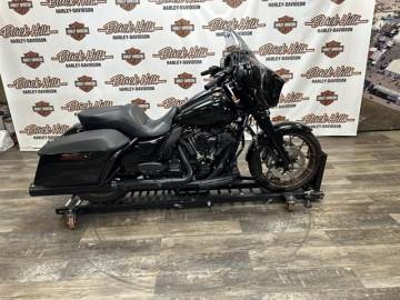 2023 HARLEY-DAVIDSON® FLHXST