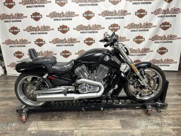 2016 HARLEY-DAVIDSON® VRSCF - V-ROD MUSCLE®