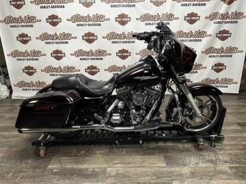 2014 HARLEY-DAVIDSON® FLHXS - STREET GLIDE® SPECIAL