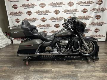 2018 HARLEY-DAVIDSON® FLHTK - ULTRA LIMITED