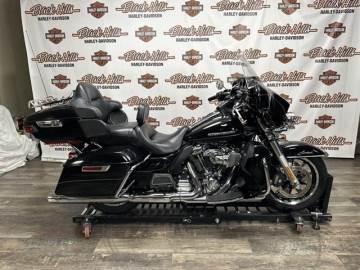 2017 HARLEY-DAVIDSON® FLHTK - ULTRA LIMITED