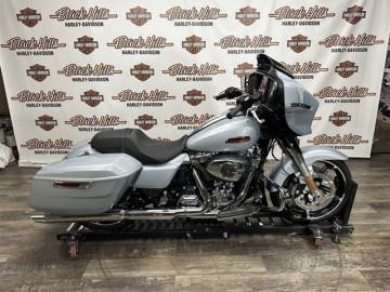 2025 HARLEY-DAVIDSON® FLHX - STREET GLIDE®