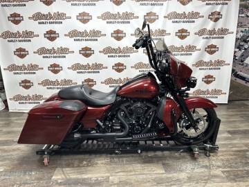 2015 HARLEY-DAVIDSON® FLHXS - STREET GLIDE® SPECIAL