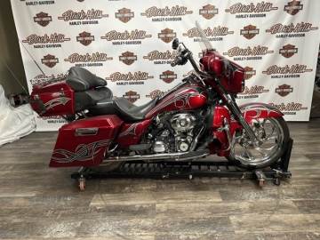 2012 HARLEY-DAVIDSON® FLHTCU - ELECTRA GLIDE® ULTRA CLASSIC