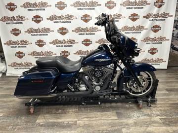 2012 HARLEY-DAVIDSON® FLHX - STREET GLIDE®