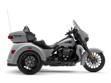 2025 HARLEY-DAVIDSON® FLHTCUTG - TRI GLIDE® ULTRA
