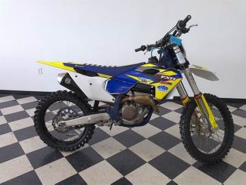 2023 HUSQVARNA® FC 250