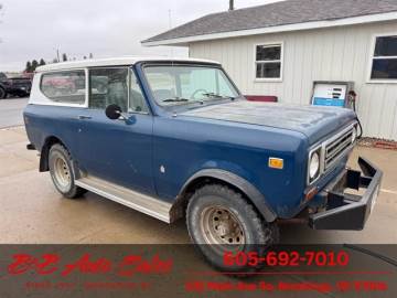 1977 INTERNATIONAL SCOUT
