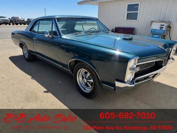 1967 PONTIAC GTO